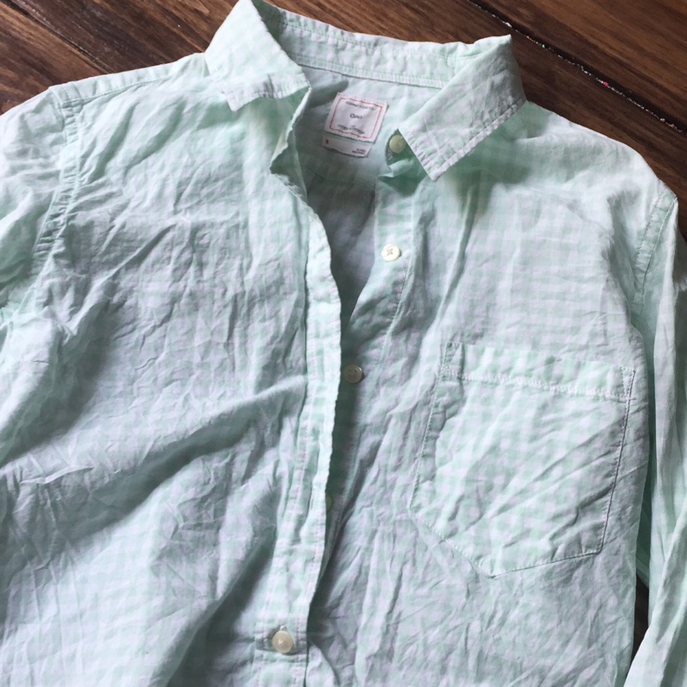 Classic Gap Button Down